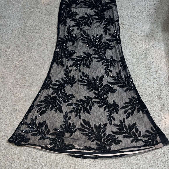 Dress The Population Sharon Lace Sequin Floral Mermaid Maxi Gown Black Small - Picture 9 of 14